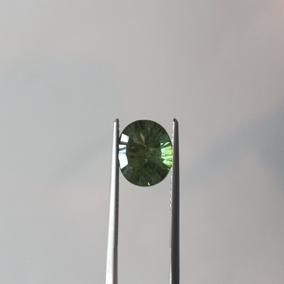 Three Emerald Envy Topaz Gemstones. - Picture 8 of 10